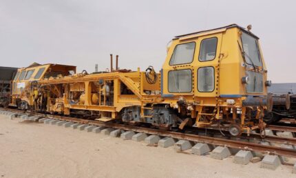 Tamping & Lining Machine Plasser & Theurer 07-32